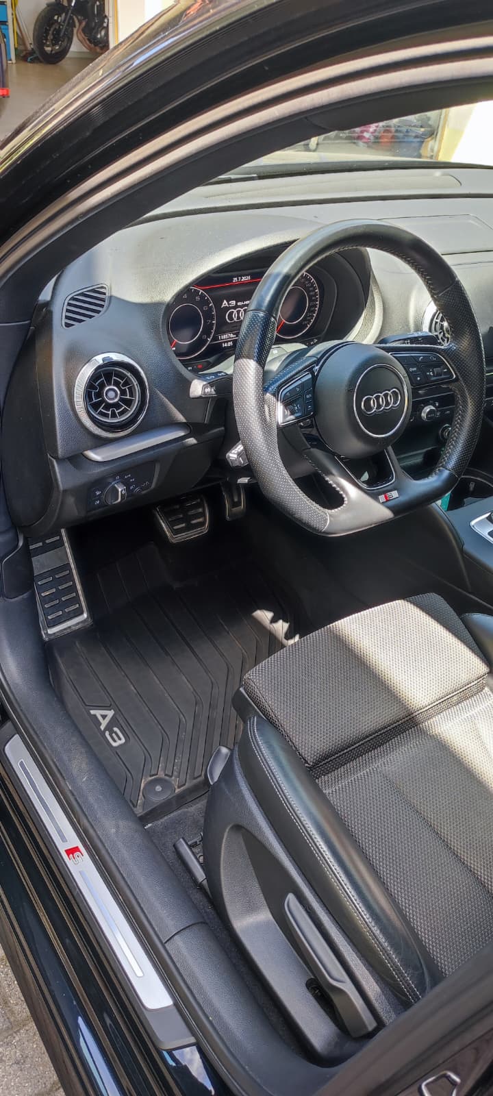 Audi A3 2.0TFSI DSG Sportback Quattro